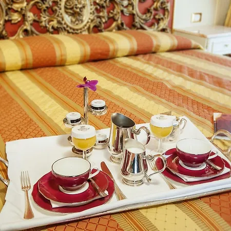 Hotel Regina Palace