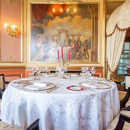 Regina Palace 4*
