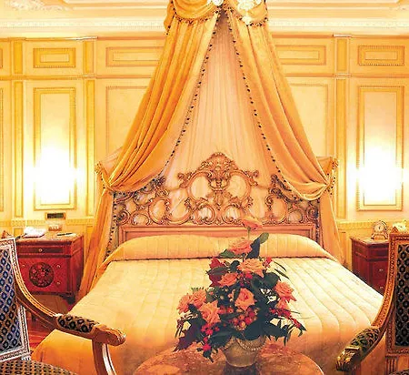 Regina Palace Hotel 4*
