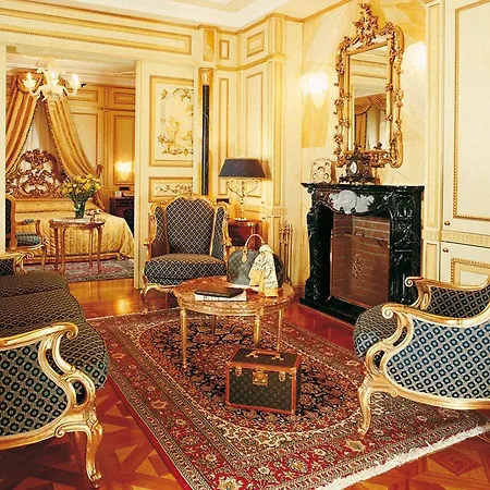 Regina Palace Hotel 4*