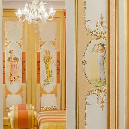 Hotel Regina Palace
