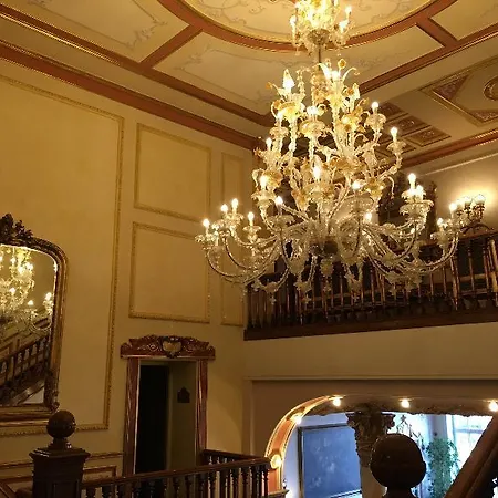 Hotel Regina Palace