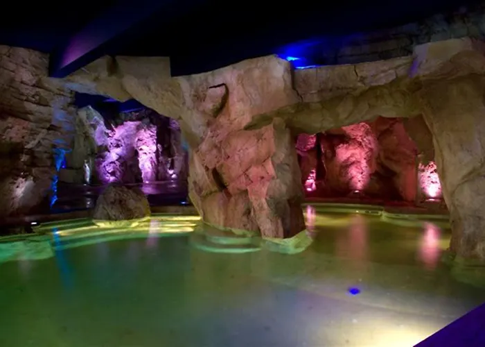 Regina Palace Ξενοδοχείο 4*