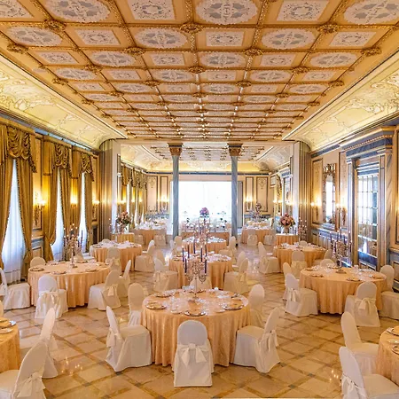 Regina Palace 4* Stresa