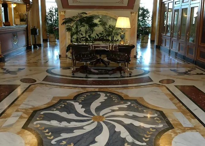 Regina Palace Hotel 4*